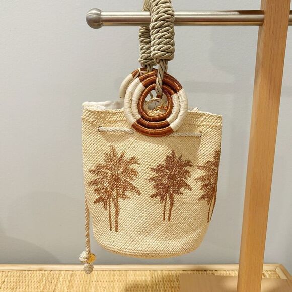 NWT Palma Canaria Palm Beach Bucket Bag $262.00 Handmade Tropical Handbag - Picture 3 of 8